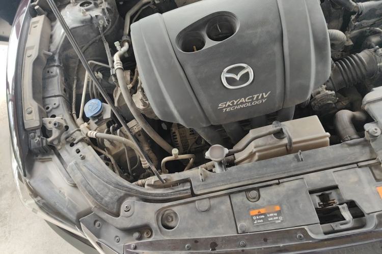 Used Mazda Atenza 2017 2.0L Blue Sky Luxury Edition Engine Bay Right