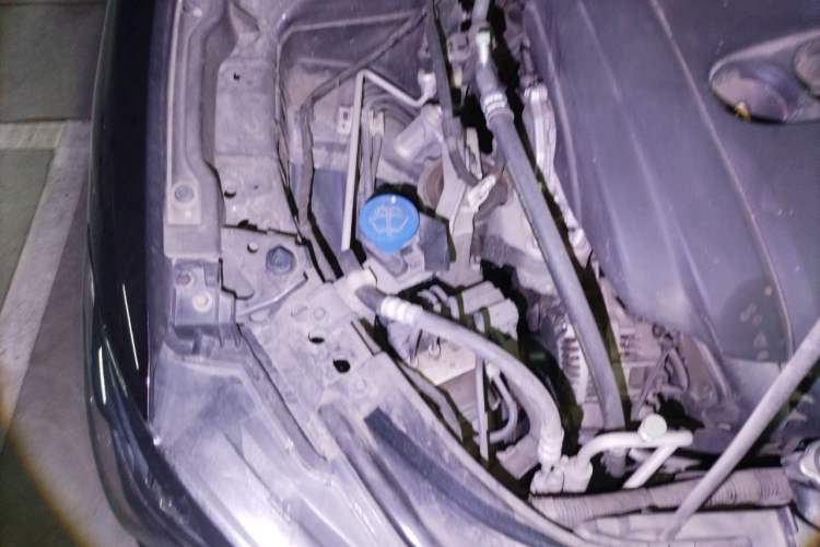 Used Mazda Atenza 2017 2.0L Blue Sky Luxury Edition Engine Bay Right