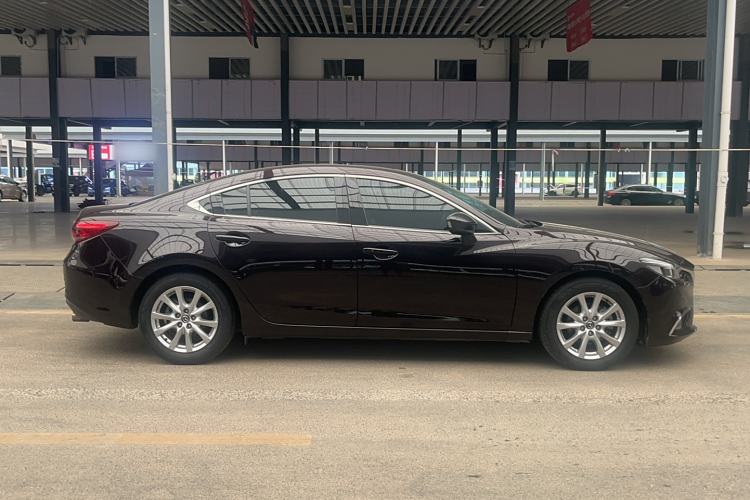 Used Mazda Atenza 2017 2.0L Blue Sky Luxury Edition Exterior 2