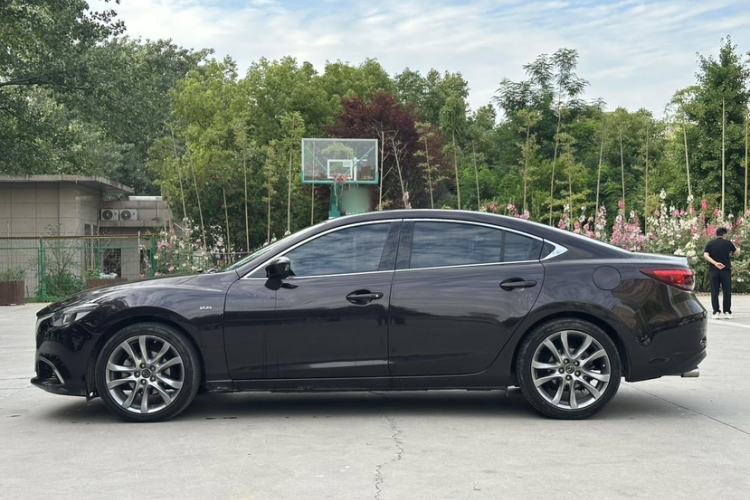 Used Mazda Atenza 2017 2.5L Sky Blue Supreme Edition Exterior 5