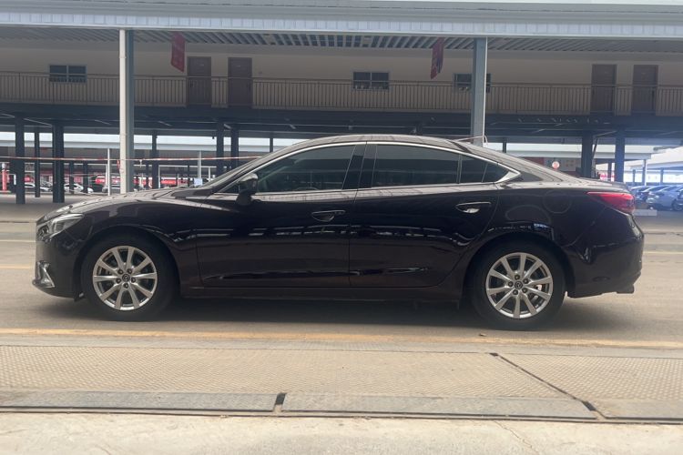 Used Mazda Atenza 2017 2.0L Blue Sky Luxury Edition Exterior 5