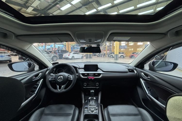 Used Mazda Atenza 2017 2.0L Blue Sky Luxury Edition Interior 1