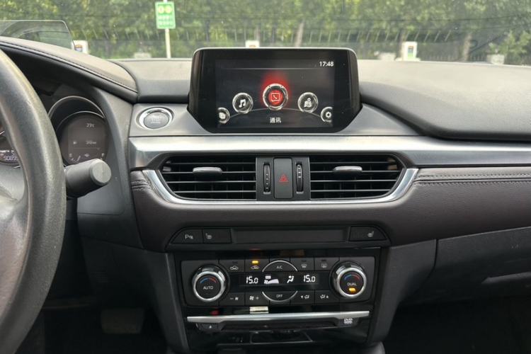 Used Mazda Atenza 2017 2.5L Sky Blue Supreme Edition Interior 5