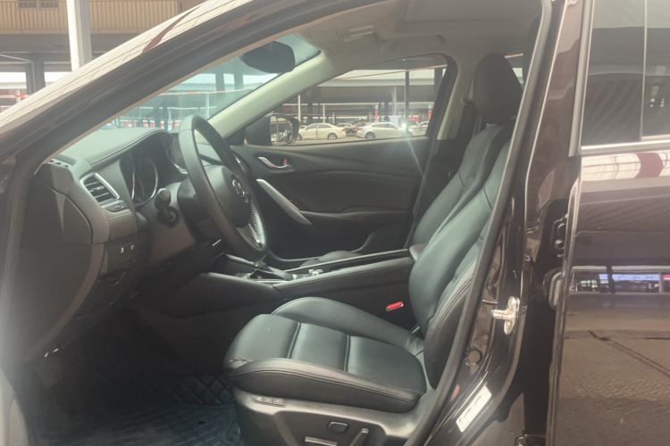 Used Mazda Atenza 2017 2.0L Blue Sky Luxury Edition Interior 6