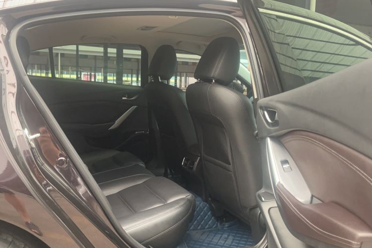 Used Mazda Atenza 2017 2.0L Blue Sky Luxury Edition Interior 7