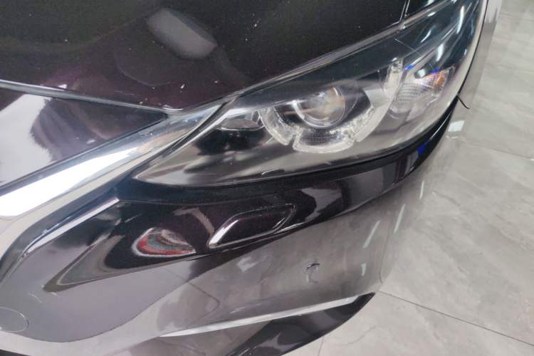 Used Mazda Atenza 2017 2.5L Blue Sky Prestige Edition Left Front Headlight