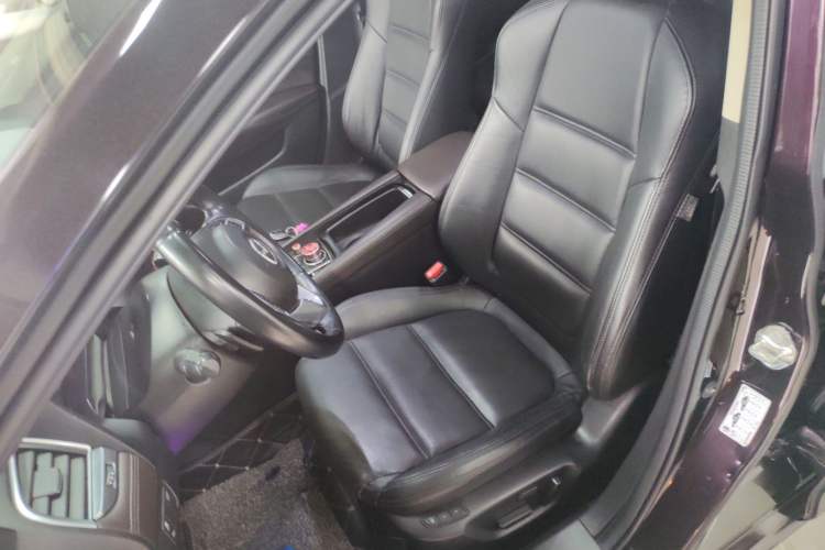 Used Mazda Atenza 2017 2.5L Blue Sky Prestige Edition Left Front Seat