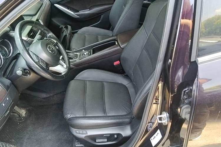 Used Mazda Atenza 2017 2.0L Blue Sky Luxury Edition Left Front Seat