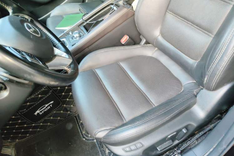 Used Mazda Atenza 2017 2.5L Blue Sky Prestige Edition Left Front Seat