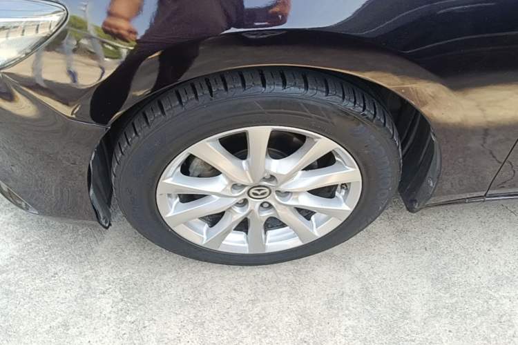 Used Mazda Atenza 2017 2.0L Blue Sky Luxury Edition Left Front Wheel Hub
