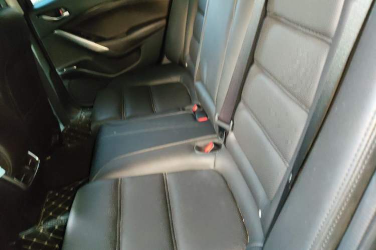 Used Mazda Atenza 2017 2.5L Blue Sky Prestige Edition Left Rear Seat
