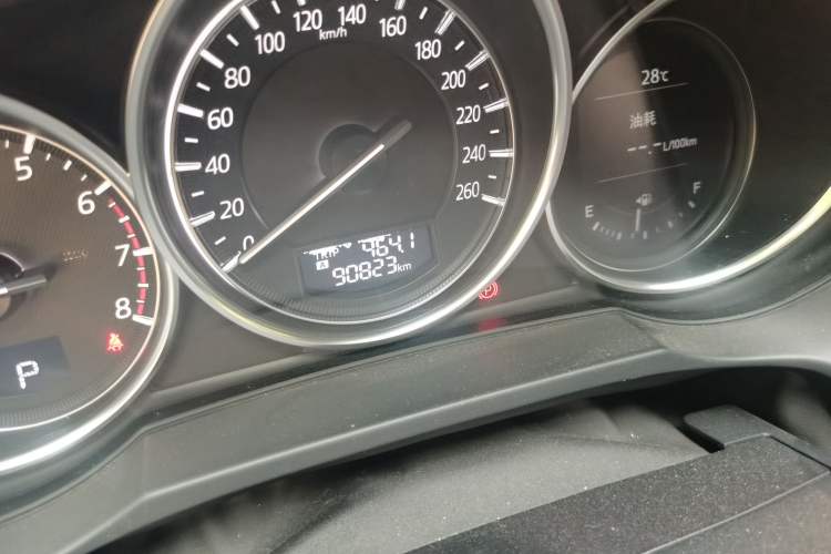 Used Mazda Atenza 2017 2.5L Sky Blue Supreme Edition Odometer Close Up