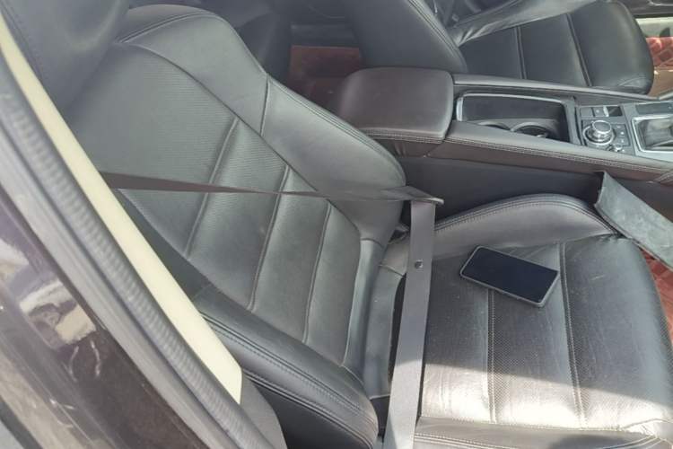 Used Mazda Atenza 2017 2.0L Blue Sky Luxury Edition Right Front Seat