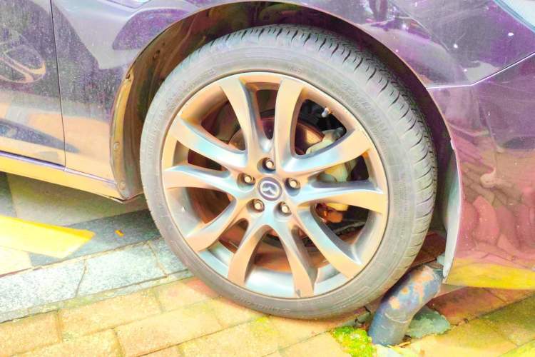 Used Mazda Atenza 2017 2.5L Skyactiv Sport Edition Right Front Wheel Hub