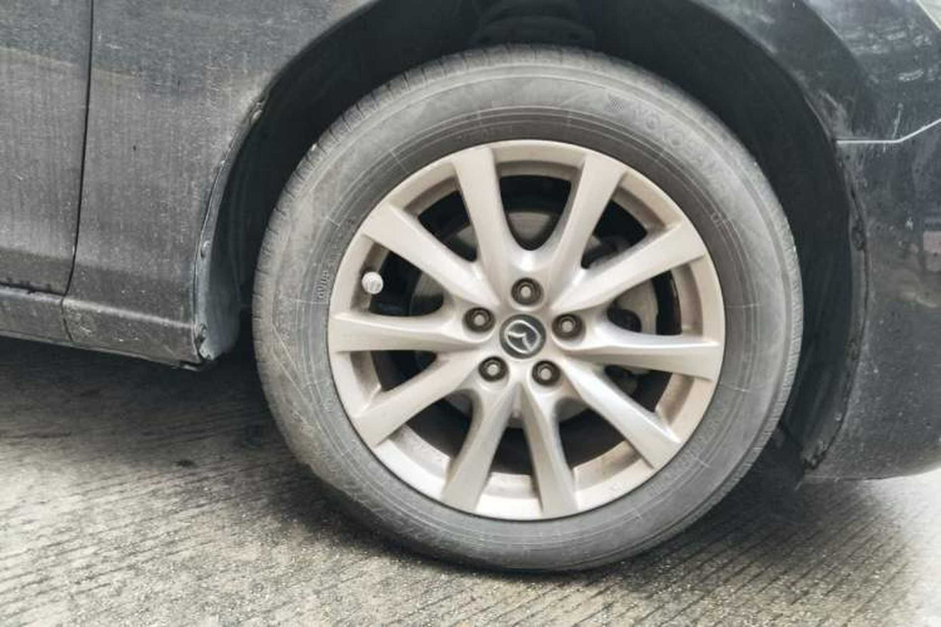 Used Mazda Atenza 2017 2.0L Blue Sky Luxury Edition Right Front Wheel Hub