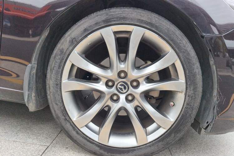 Used Mazda Atenza 2017 2.5L Blue Sky Prestige Edition Right Front Wheel Hub