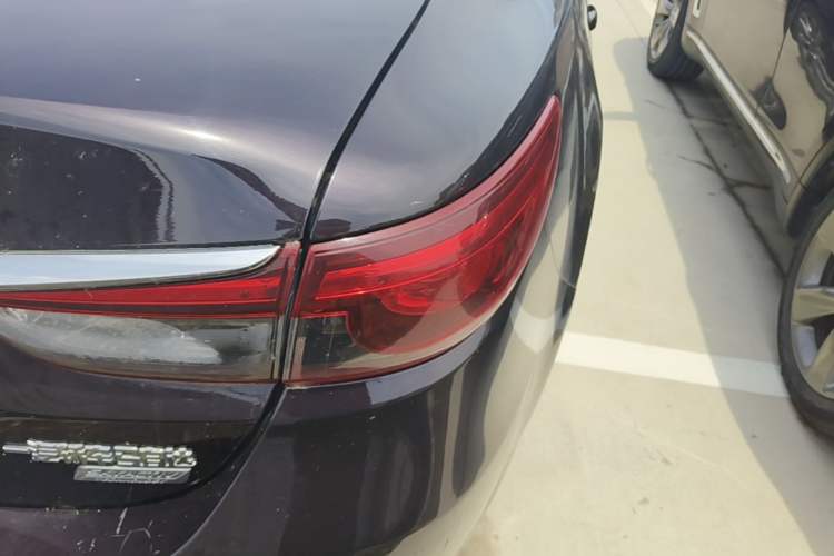 Used Mazda Atenza 2017 2.0L Blue Sky Luxury Edition Right Rear Taillight