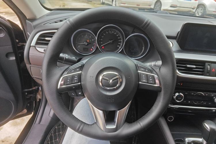Used Mazda Atenza 2017 2.0L Blue Sky Luxury Edition Steering Wheel