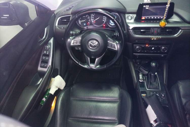 Used Mazda Atenza 2017 2.0L Blue Sky Luxury Edition Steering Wheel