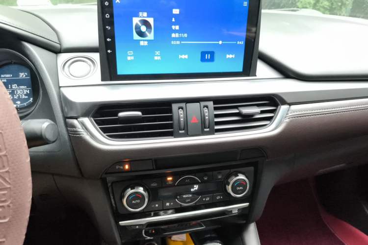 Used Mazda Atenza 2017 2.0L Blue Sky Luxury Edition Audio And AC Panel
