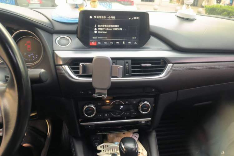 Used Mazda Atenza 2017 2.5L Blue Sky Prestige Edition Audio And AC Panel