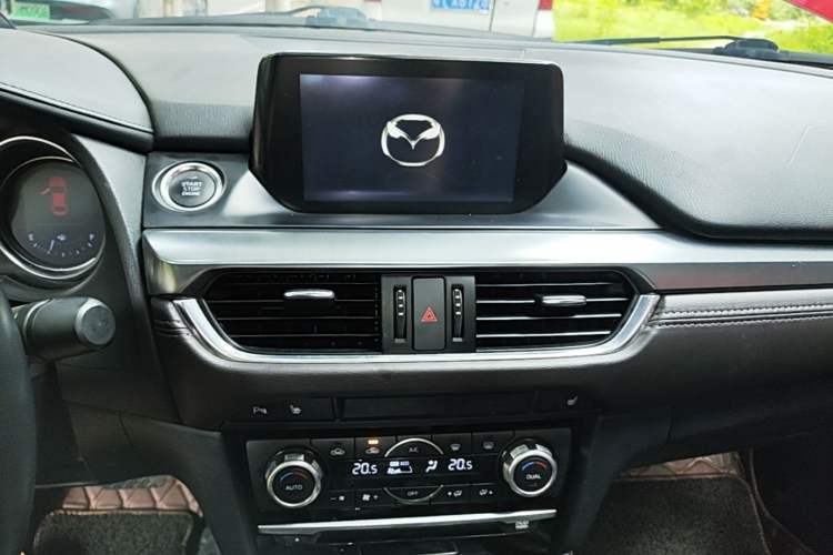 Used Mazda Atenza 2017 2.5L Blue Sky Prestige Edition Audio And AC Panel