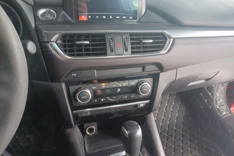 Used Mazda Atenza 2017 2.5L Skyactiv Sport Edition Audio And AC Panel