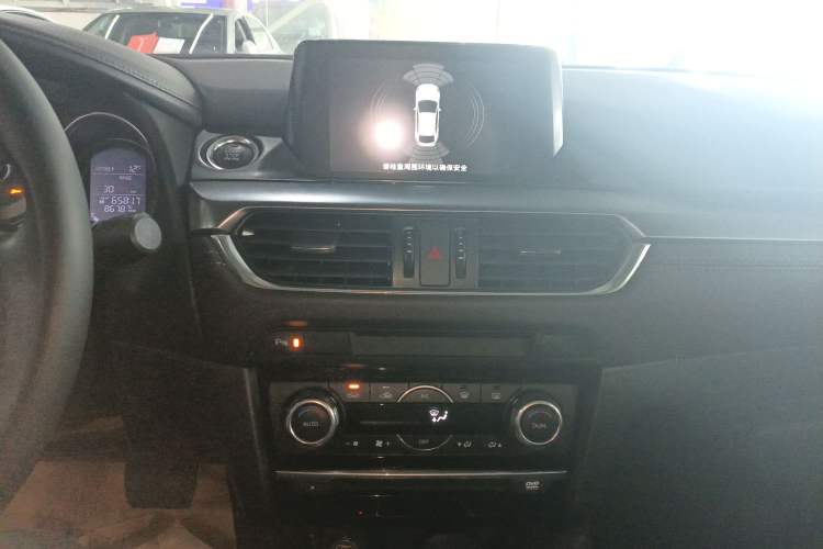 Used Mazda Atenza 2017 2.0L Blue Sky Luxury Edition Audio And AC Panel