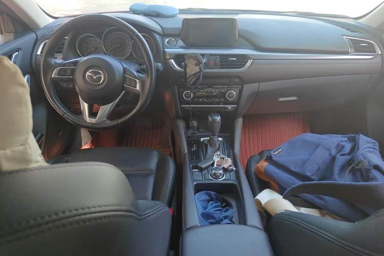 Used Mazda Atenza 2017 2.5L Blue Sky Prestige Edition Center Console