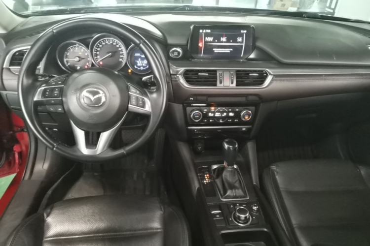 Used Mazda Atenza 2017 2.0L Blue Sky Luxury Edition Center Console