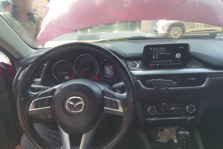 Used Mazda Atenza 2017 2.5L Skyactiv Sport Edition Center Console