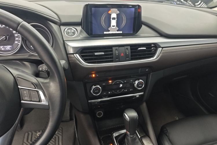 Used Mazda Atenza 2017 2.5L Blue Sky Prestige Edition Center Console