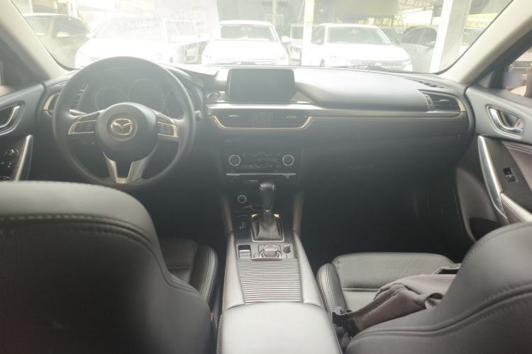 Used Mazda Atenza 2017 2.5L Skyactiv Sport Edition Center Console
