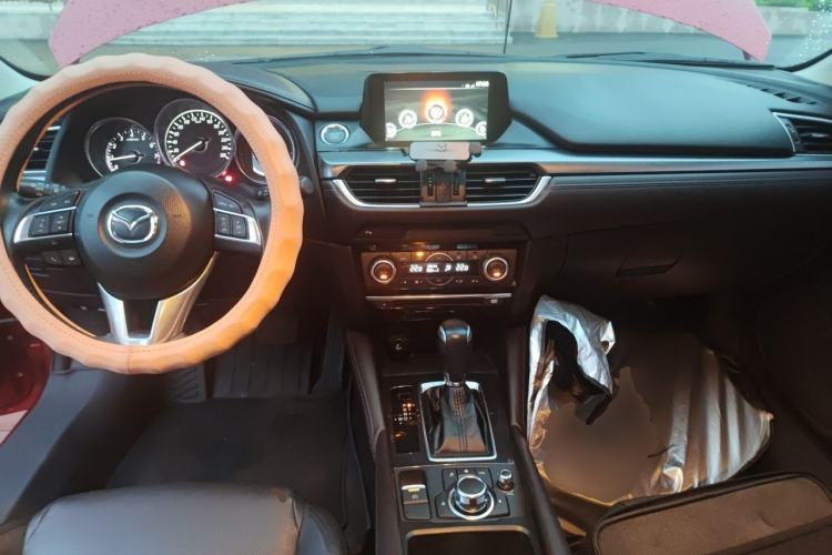 Used Mazda Atenza 2017 2.0L Blue Sky Luxury Edition Center Console
