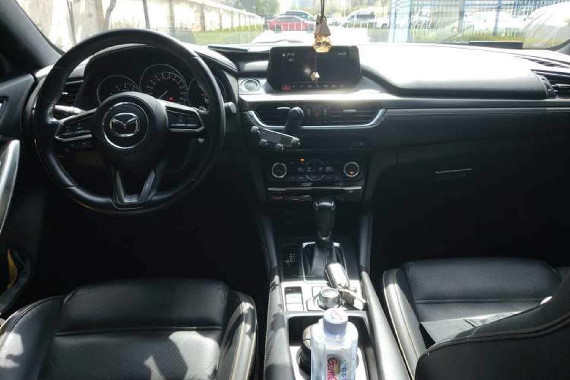 Used Mazda Atenza 2017 2.5L Blue Sky Prestige Edition Center Console