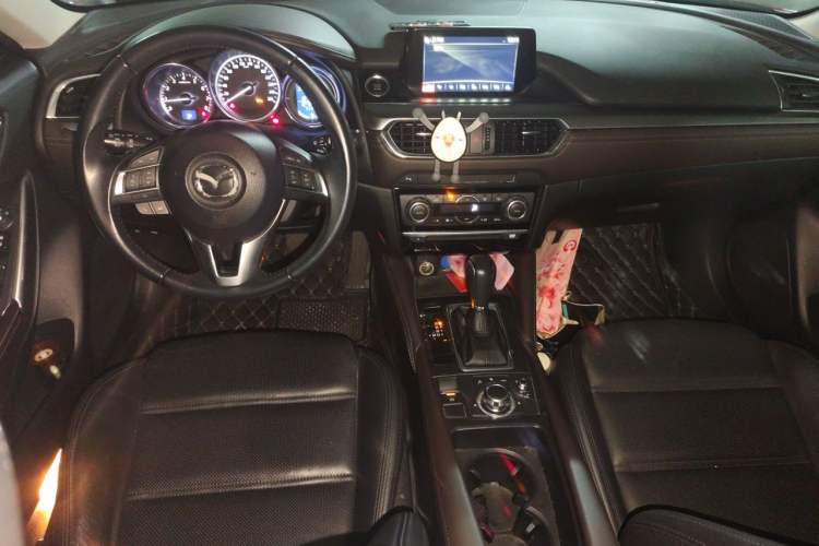 Used Mazda Atenza 2017 2.5L Skyactiv Sport Edition Center Console