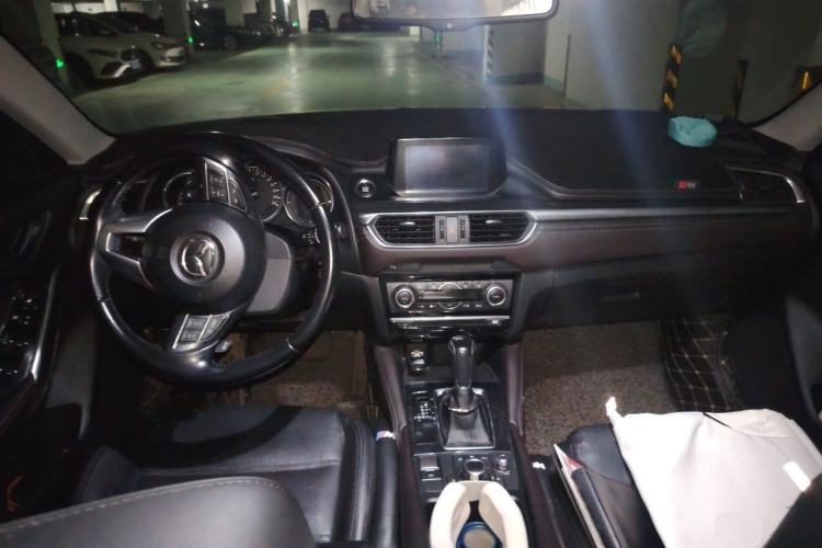 Used Mazda Atenza 2017 2.5L Skyactiv Sport Edition Center Console