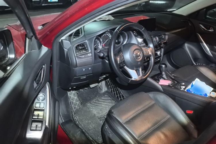 Used Mazda Atenza 2017 2.0L Blue Sky Luxury Edition Driver Seat