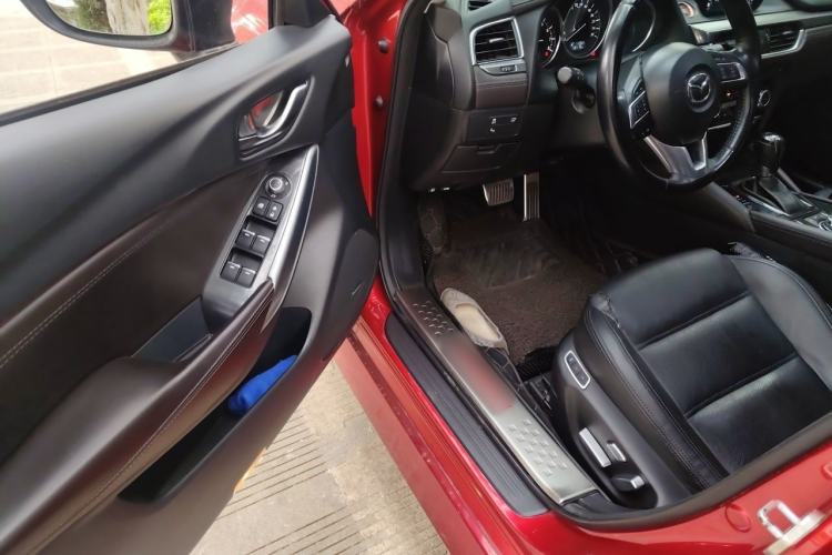 Used Mazda Atenza 2017 2.5L Blue Sky Prestige Edition Driver Seat