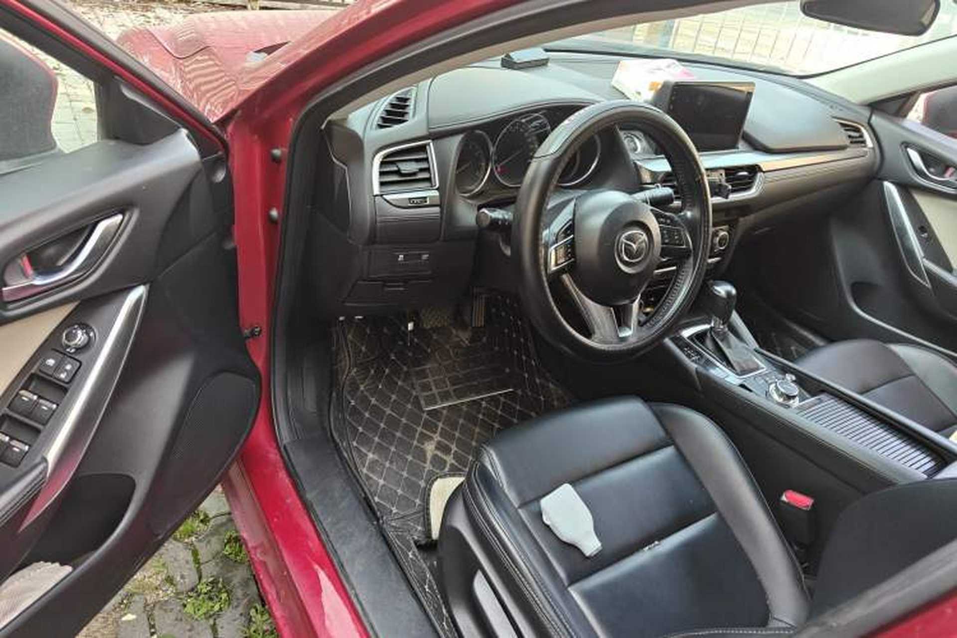 Used Mazda Atenza 2017 2.0L Blue Sky Fashion Edition Driver Seat