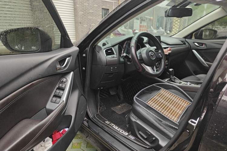 Used Mazda Atenza 2017 2.5L Blue Sky Prestige Edition Driver Seat