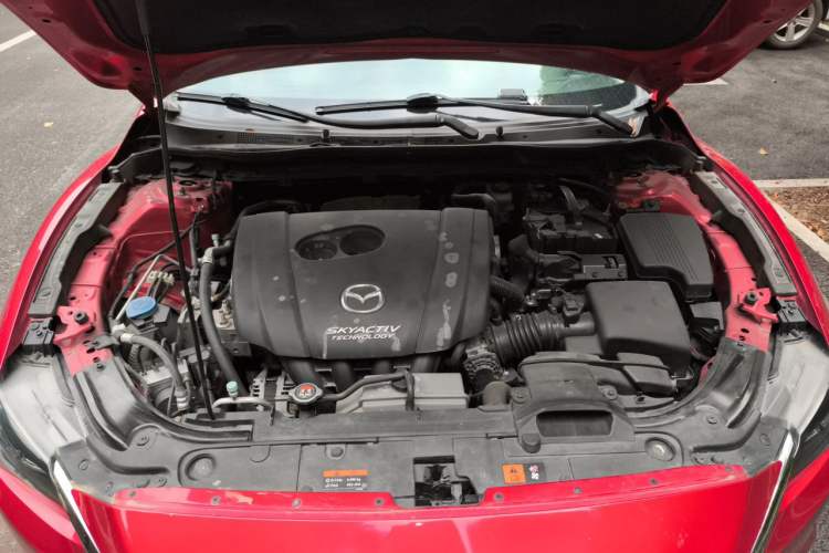Used Mazda Atenza 2017 2.0L Blue Sky Luxury Edition Engine Bay