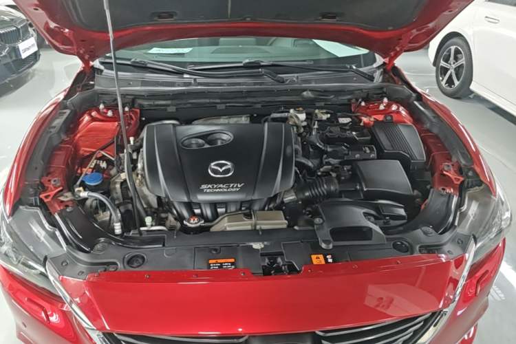 Used Mazda Atenza 2017 2.5L Blue Sky Prestige Edition Engine Bay