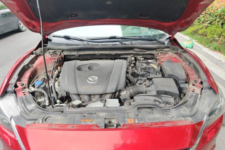 Used Mazda Atenza 2017 2.5L Blue Sky Prestige Edition Engine Bay