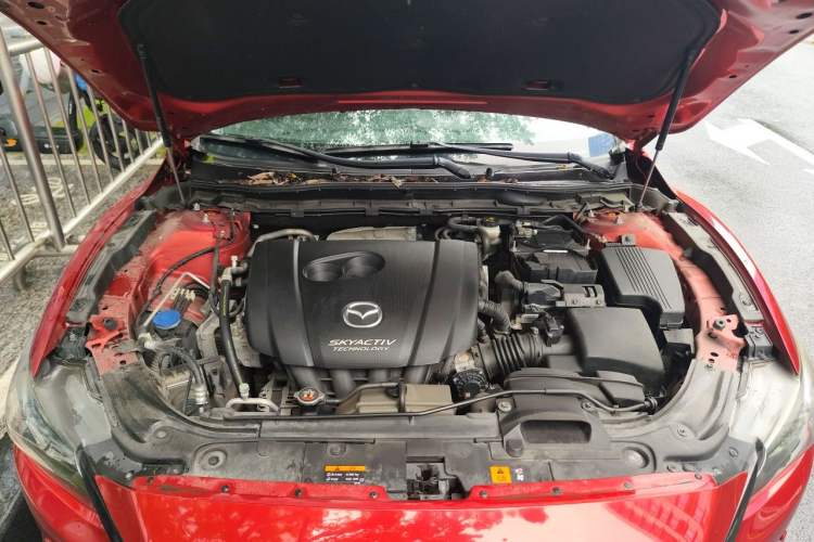 Used Mazda Atenza 2017 2.0L Blue Sky Luxury Edition Engine Bay