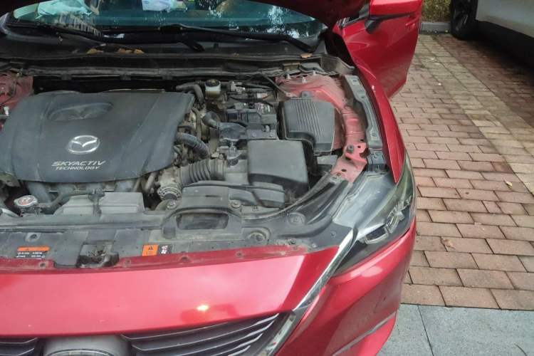 Used Mazda Atenza 2017 2.0L Blue Sky Luxury Edition Engine Bay Left