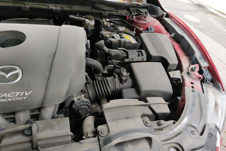 Used Mazda Atenza 2017 2.0L Blue Sky Luxury Edition Engine Bay Left