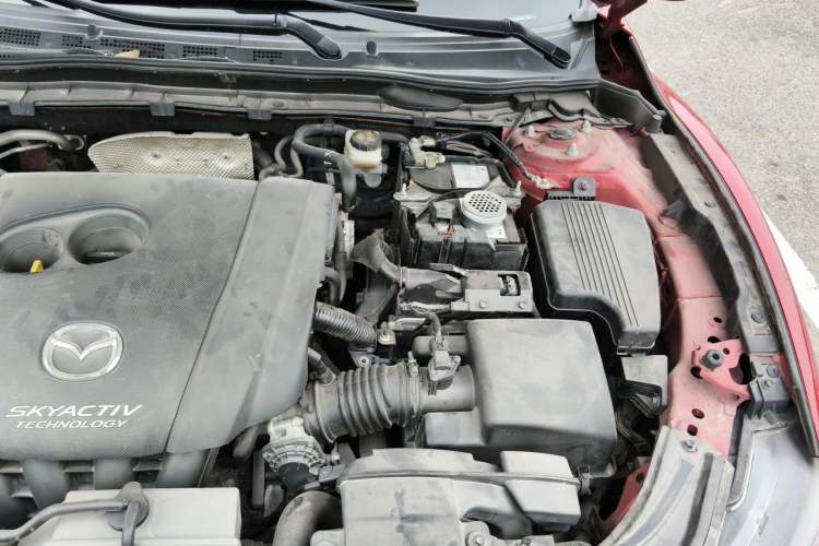 Used Mazda Atenza 2017 2.0L Blue Sky Luxury Edition Engine Bay Left