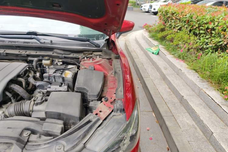 Used Mazda Atenza 2017 2.5L Blue Sky Prestige Edition Engine Bay Left