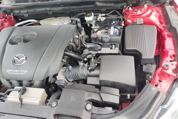 Used Mazda Atenza 2017 2.0L Blue Sky Luxury Edition Engine Bay Left
